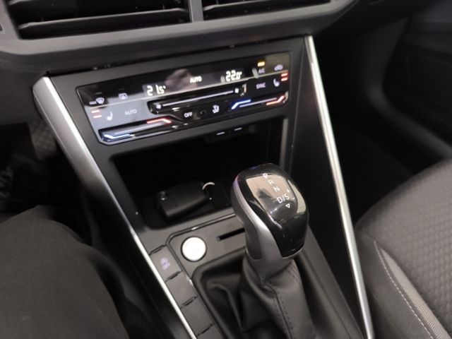 Fahrzeugabbildung Volkswagen Taigo 1.0 TSI DSG Life 1. HAND LED CLIMATR SITZH