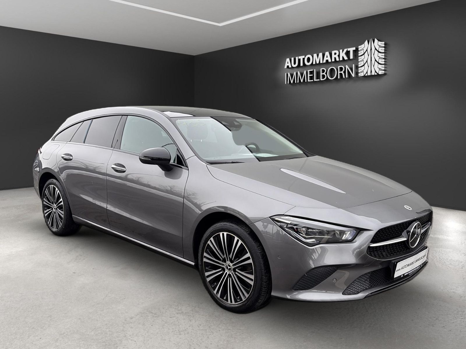 MERCEDES-BENZ CLA 250 SB Pano*Distro*Sportlenk*Mubeam*Night*18