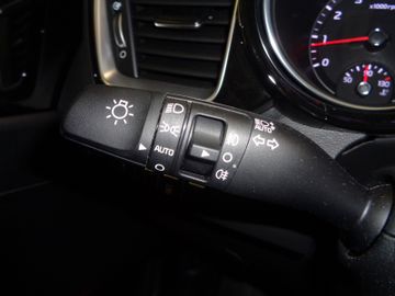 Fahrzeugabbildung Kia cee'd / Ceed 1.5 T-GDI / KAMERA / NAVI /