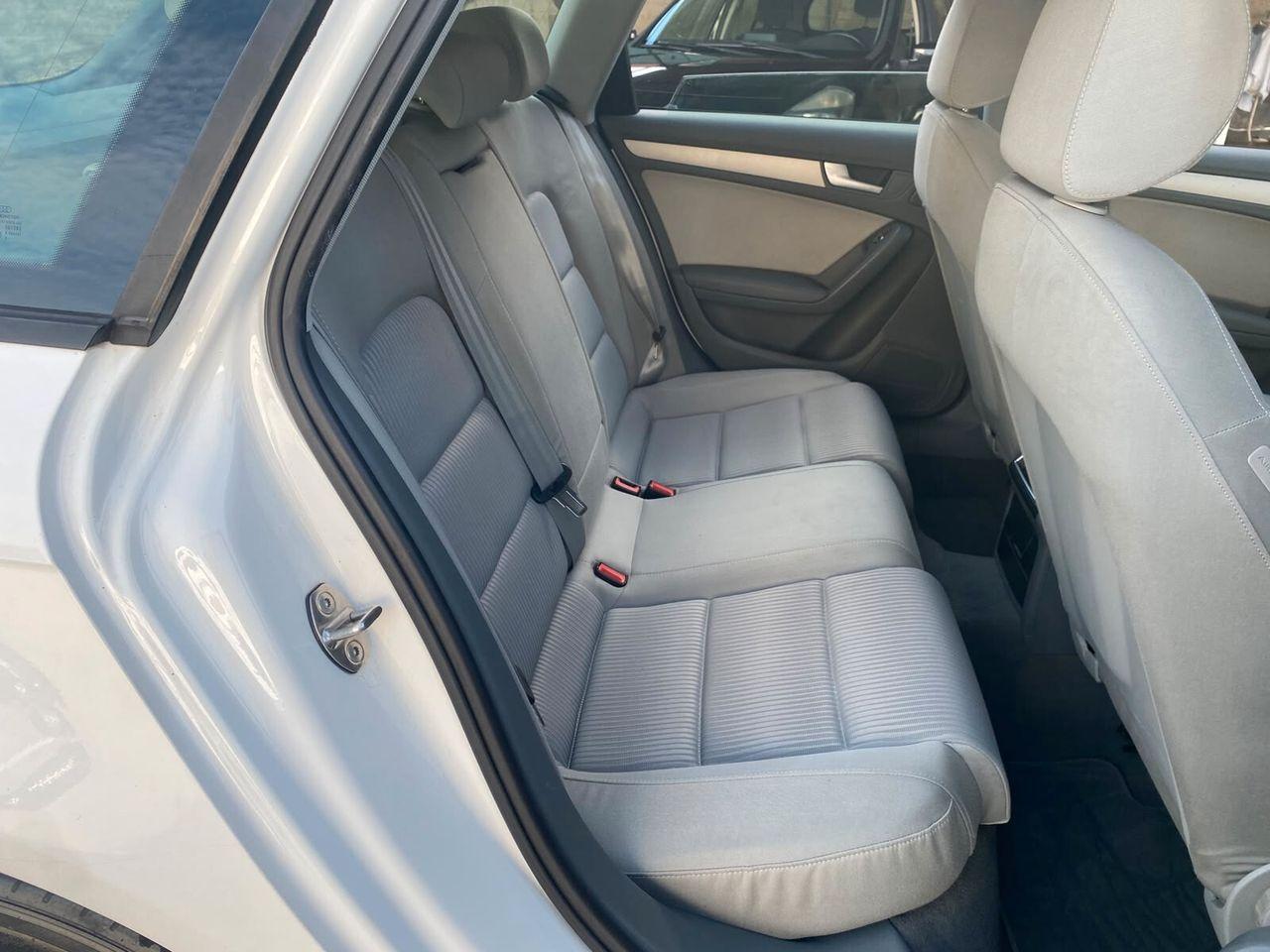 Audi A4 2014 — photo 8