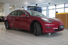 Fahrzeugabbildung Tesla Model 3 Standard Range Plus NAVI/KAMERA/SH/PANO