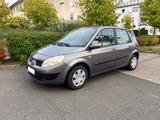 Renault Megane Scenic 1.6 16V - Renault Megane aus 2004: Kombi