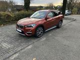 BMW X1 xDrive25i xLine Pano, ACC, Leder, KeylessGo - BMW X1: 25i