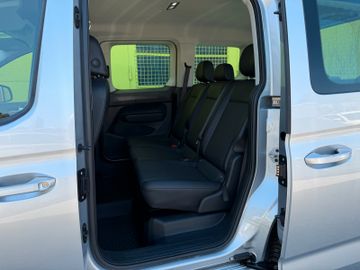 Volkswagen Caddy - 11