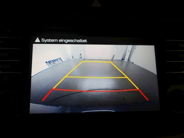 i20 T-GDi STYLE+NAVI+SITZ-/LENKRADHEIZUNG+LED-TA