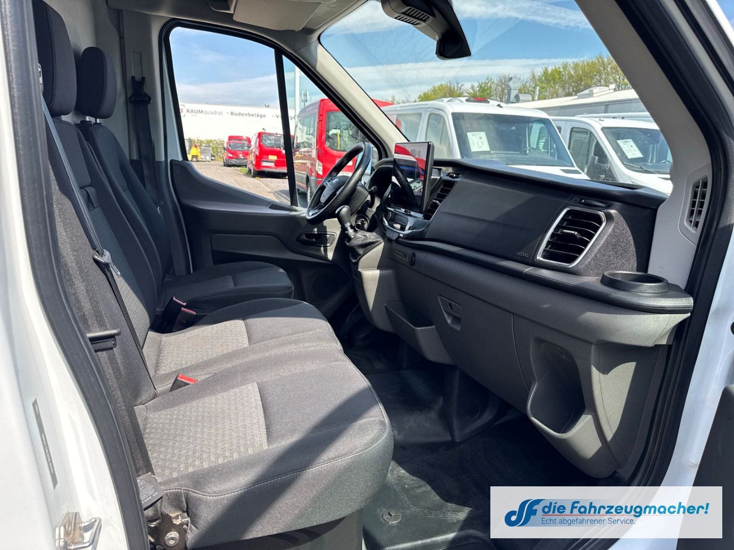 Fahrzeugabbildung Ford Transit Kasten 350 L2H2 Trend Klimaautom DAB Tot