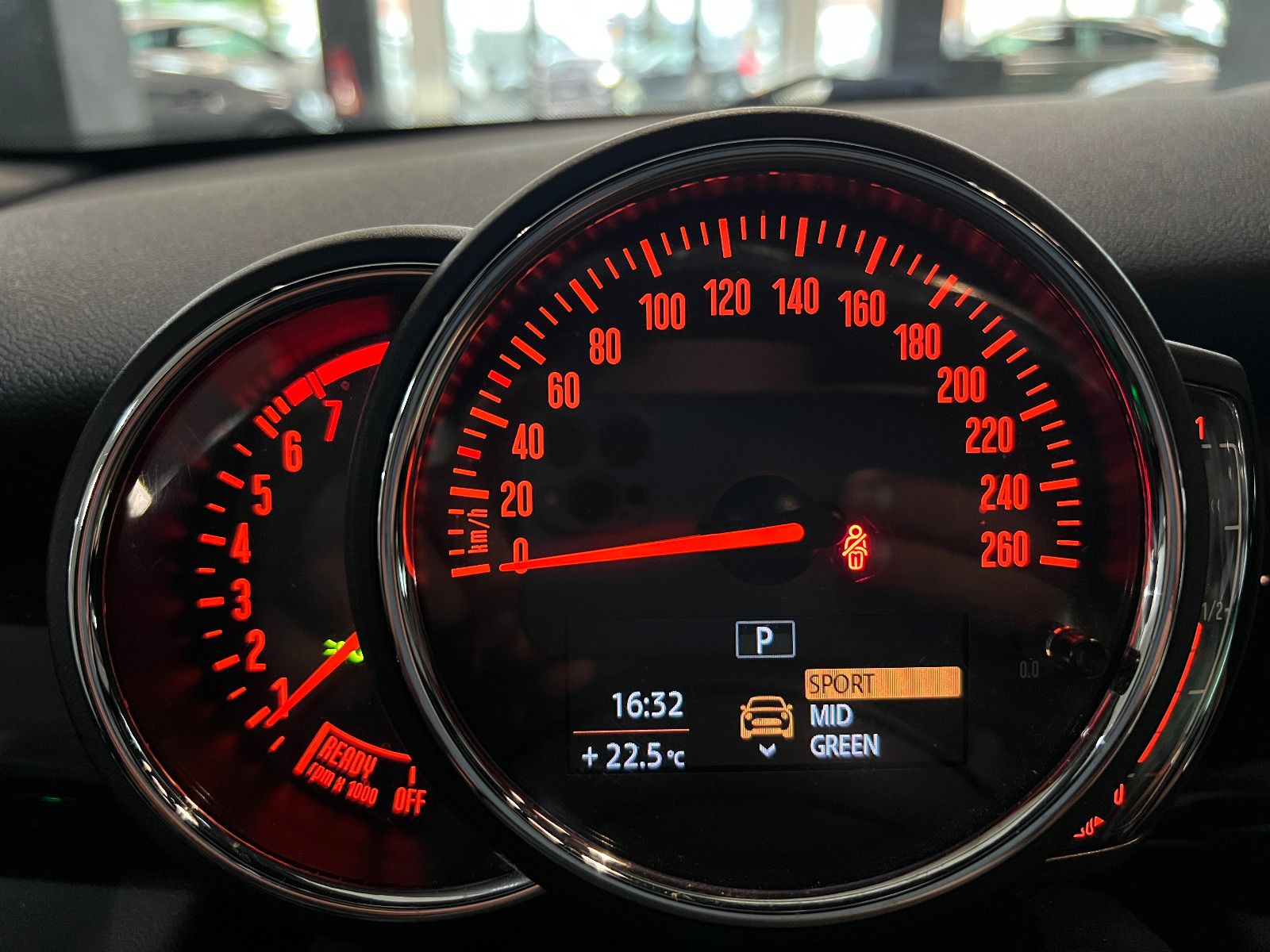 Fahrzeugabbildung MINI Cooper CABRIO AUTOMATIK NAVI LED LEDER CHESTER