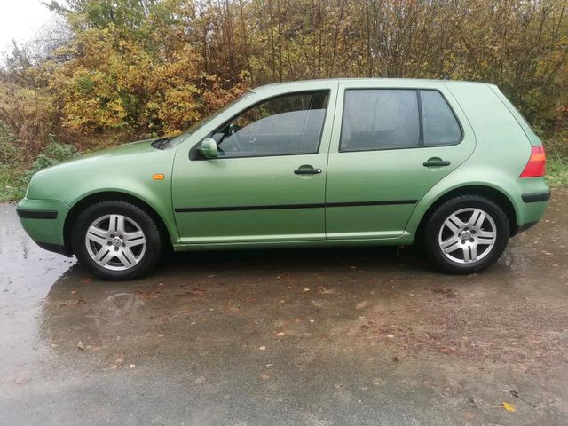 Volkswagen Golf 4 1.6 Automatik