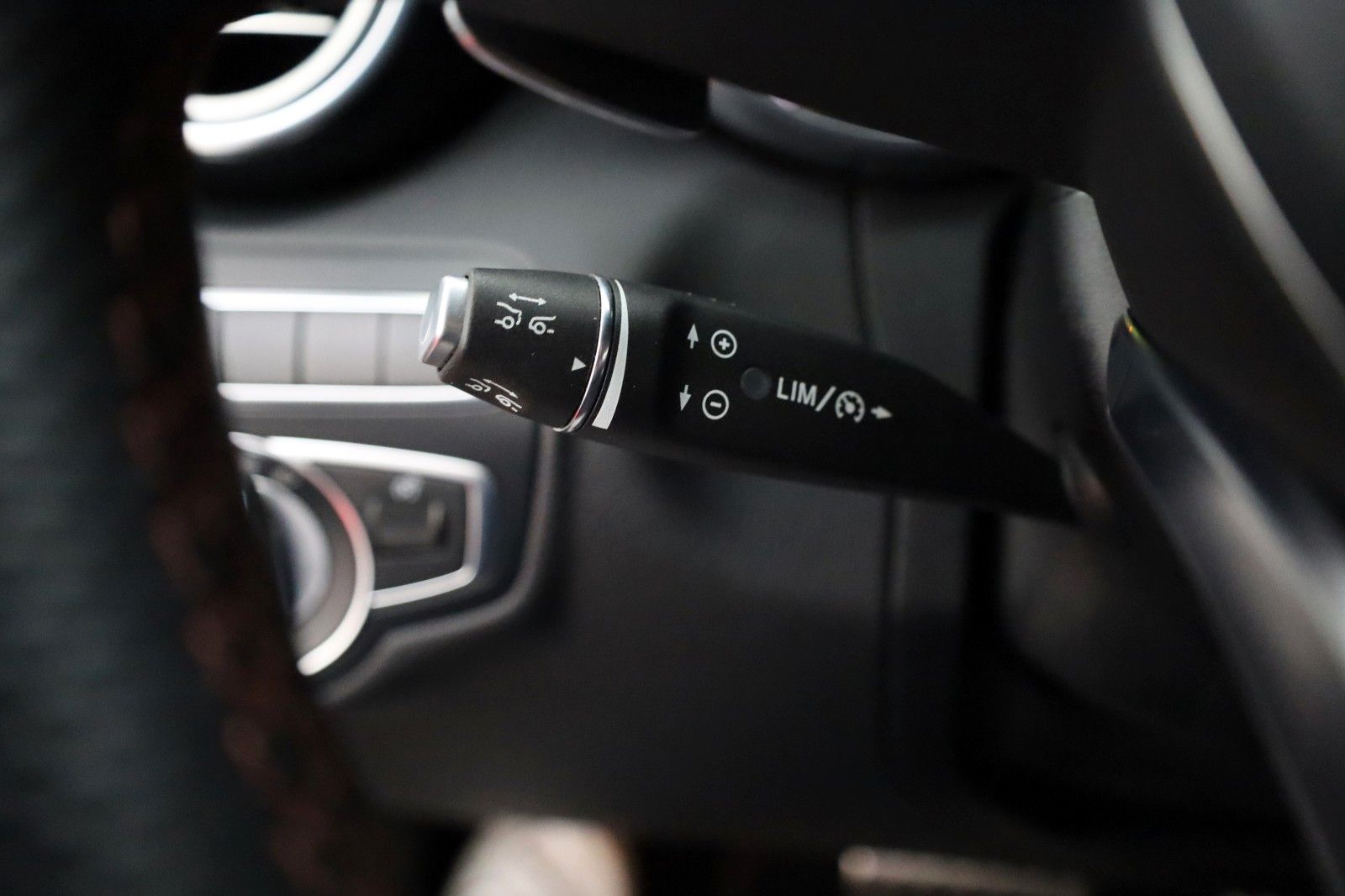 Fahrzeugabbildung Mercedes-Benz C 43 AMG 4M,ACC,Standhzg.,Panorama,Sport-Auspuff
