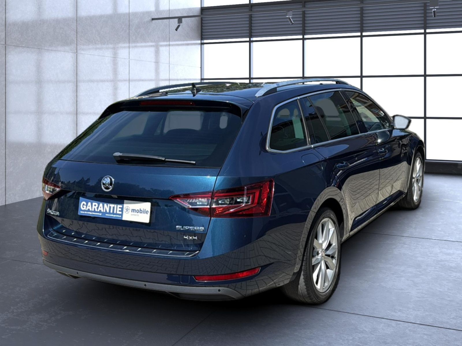 Fahrzeugabbildung SKODA Superb Combi Style 4x4