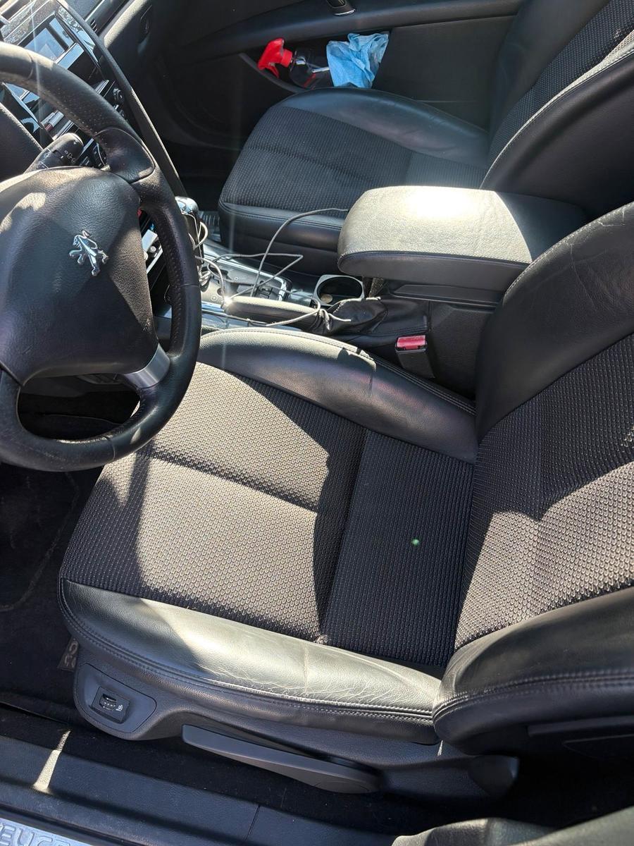 Peugeot 407 2010 — photo 7