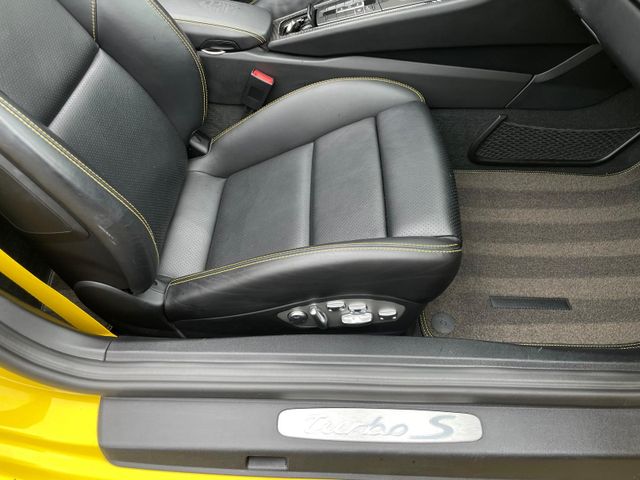 Porsche 991.2 Turbo S Cabrio*PDK*Chrono*Sportsitz*PCCB*
