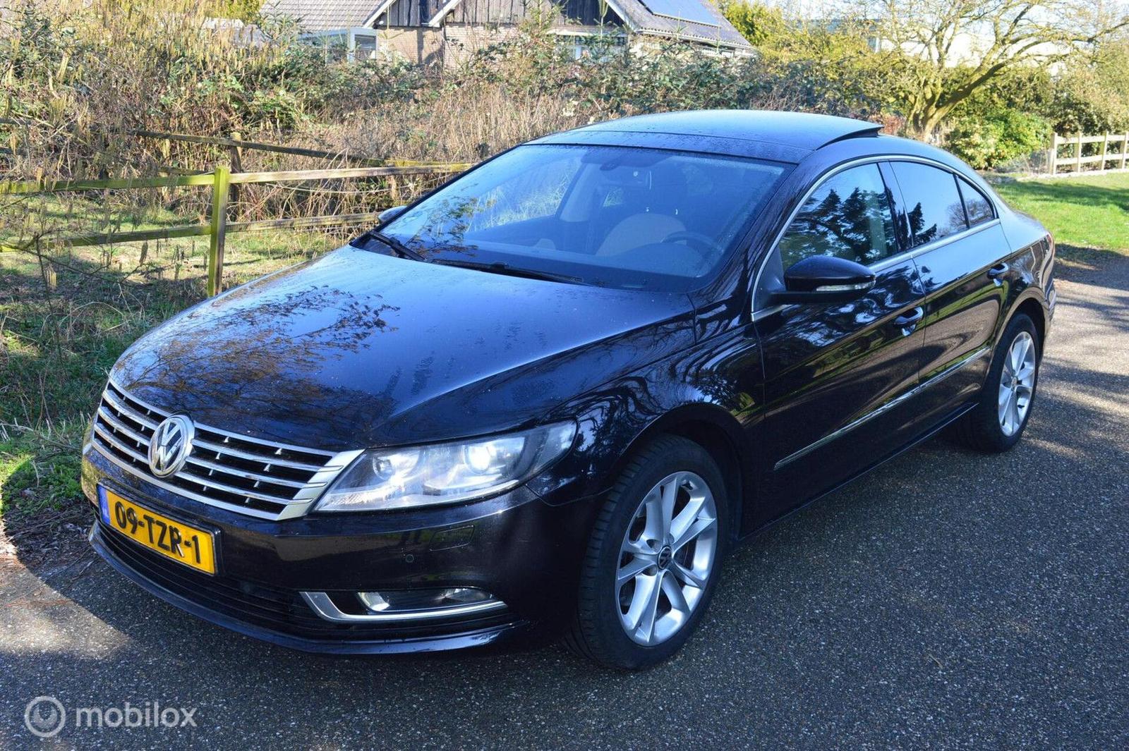 Volkswagen CC Facelift / 2.0 TDI / DSG / Panorama / Keyless