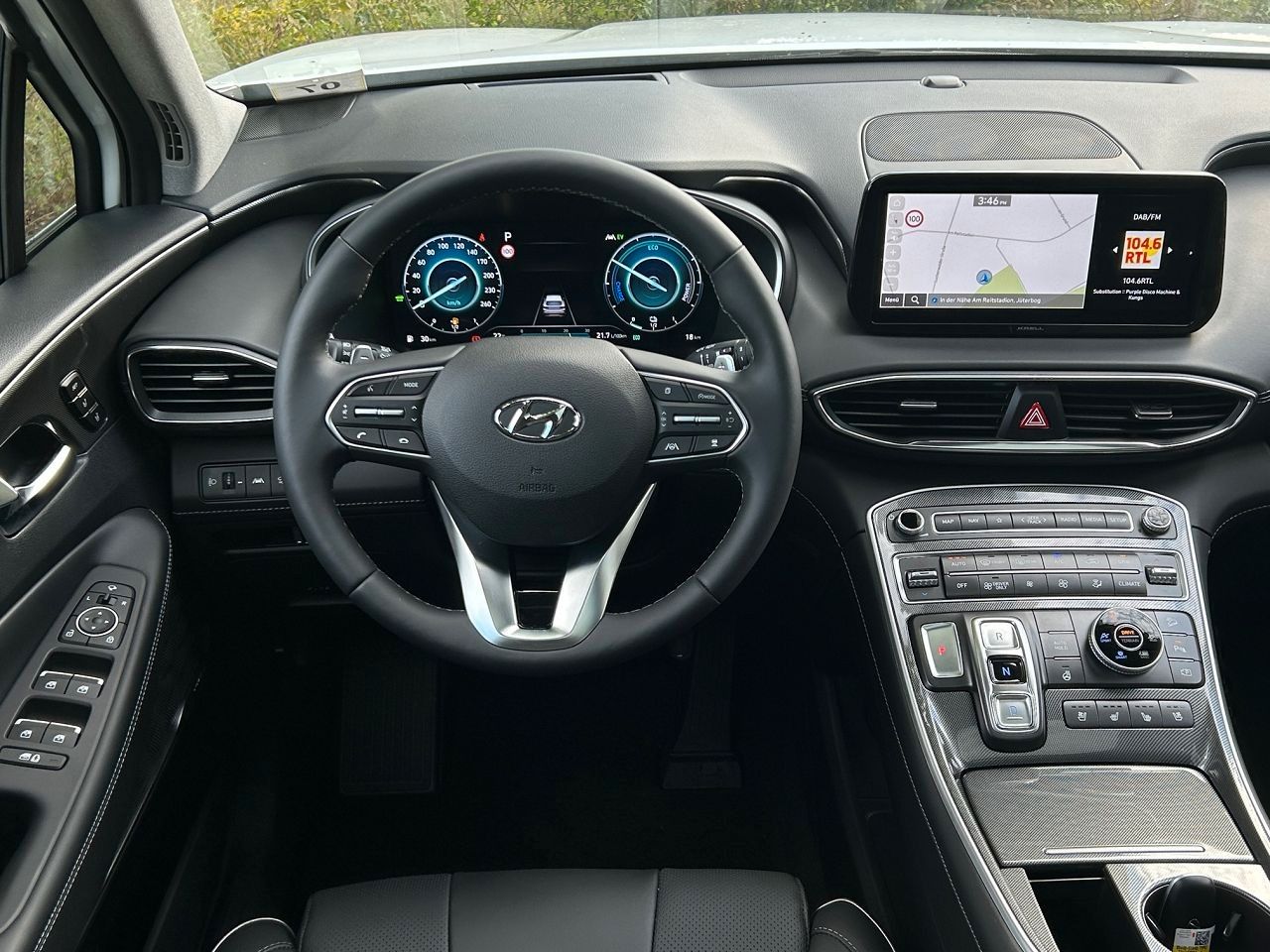 Fahrzeugabbildung Hyundai Santa Fe Hybrid 1.6 T-GDI HEV PrimePano*MIETKAUF