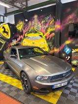 Ford Mustang - Ford Mustang aus 2011: Coupe