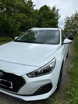 Hyundai i30 1.6 CRDi 85kW Trend Trend - Hyundai i30 in Dresden