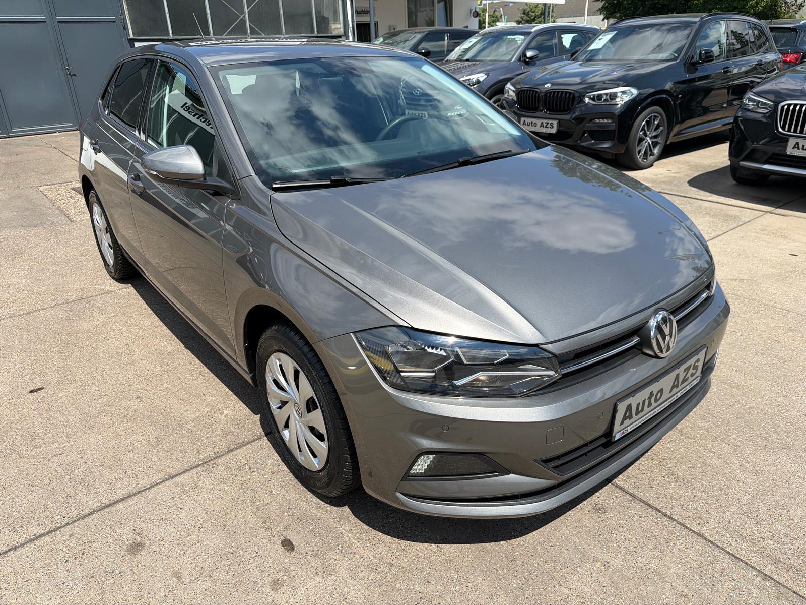 Volkswagen Polo NAVI/PDC V+H/SHZ/AHK/BLUETOOTH/SCHECKHEFT