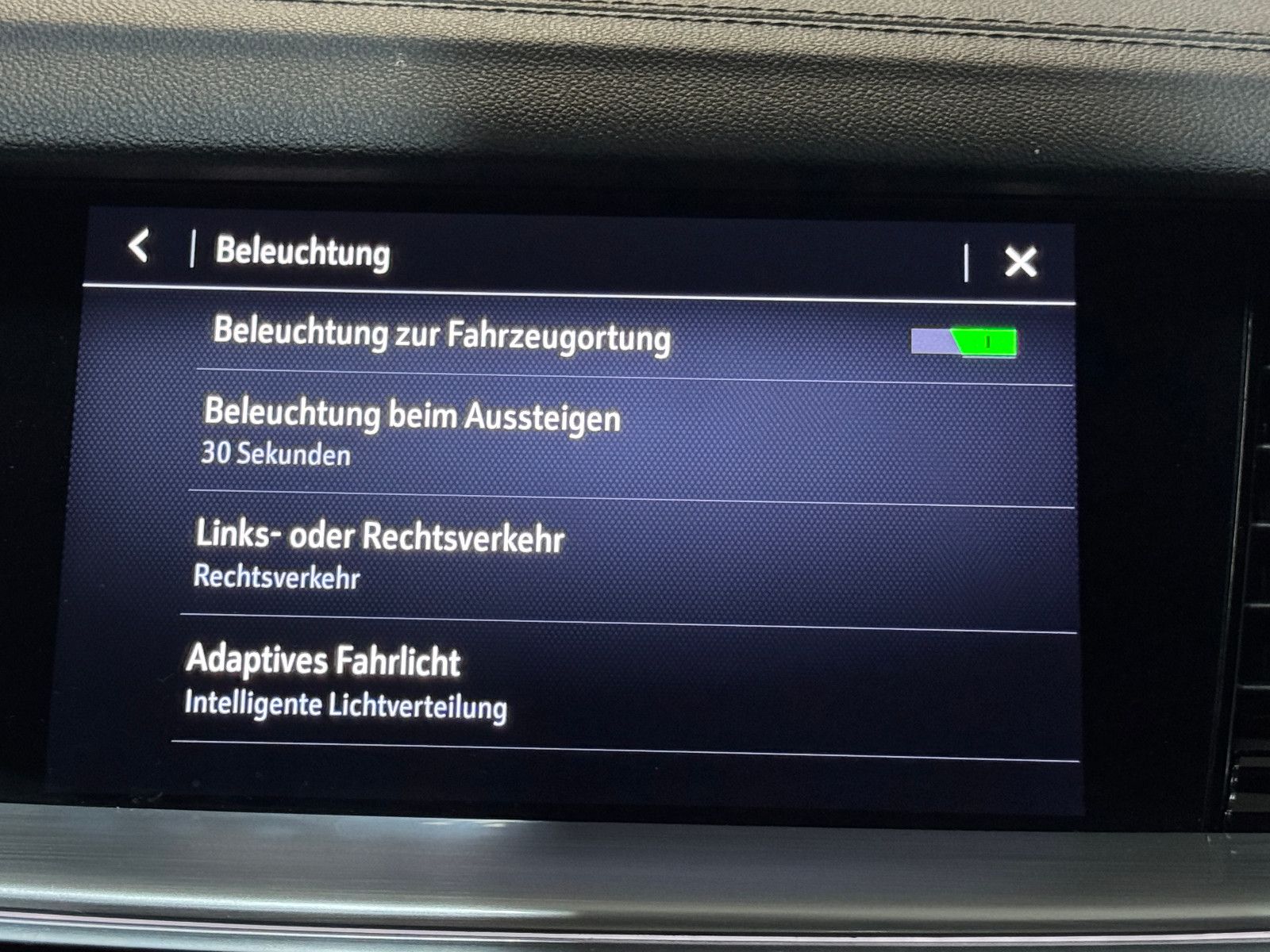 Fahrzeugabbildung Opel Insignia B Sports Tourer GSi 4X4 OPC PERFORMANCE