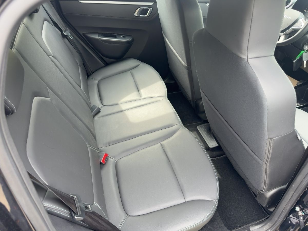 Dacia Spring - Bild 12