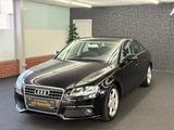 Audi A4 Lim. Ambition: Klimautomatik. SHZ. LM-Felgen - : Schwarz, Felge