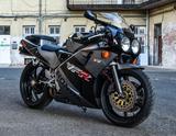 Honda VFR 400 R NC30 - HONDA VFR 400 NC30