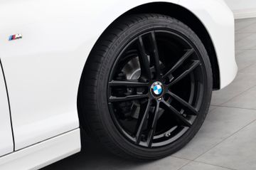 BMW 118i Aut 5-Türer M Sport DriveAssist ACC RFK 18"