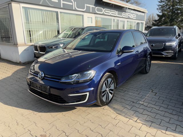 Volkswagen e-Golf VII Lim.|1.Hand|Wärmepumpe|CCS-Lade.|Navi