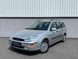 Ford Focus 1.6 Ghia SHZ KLIMA 2.HAND - aus 2000: Kombi