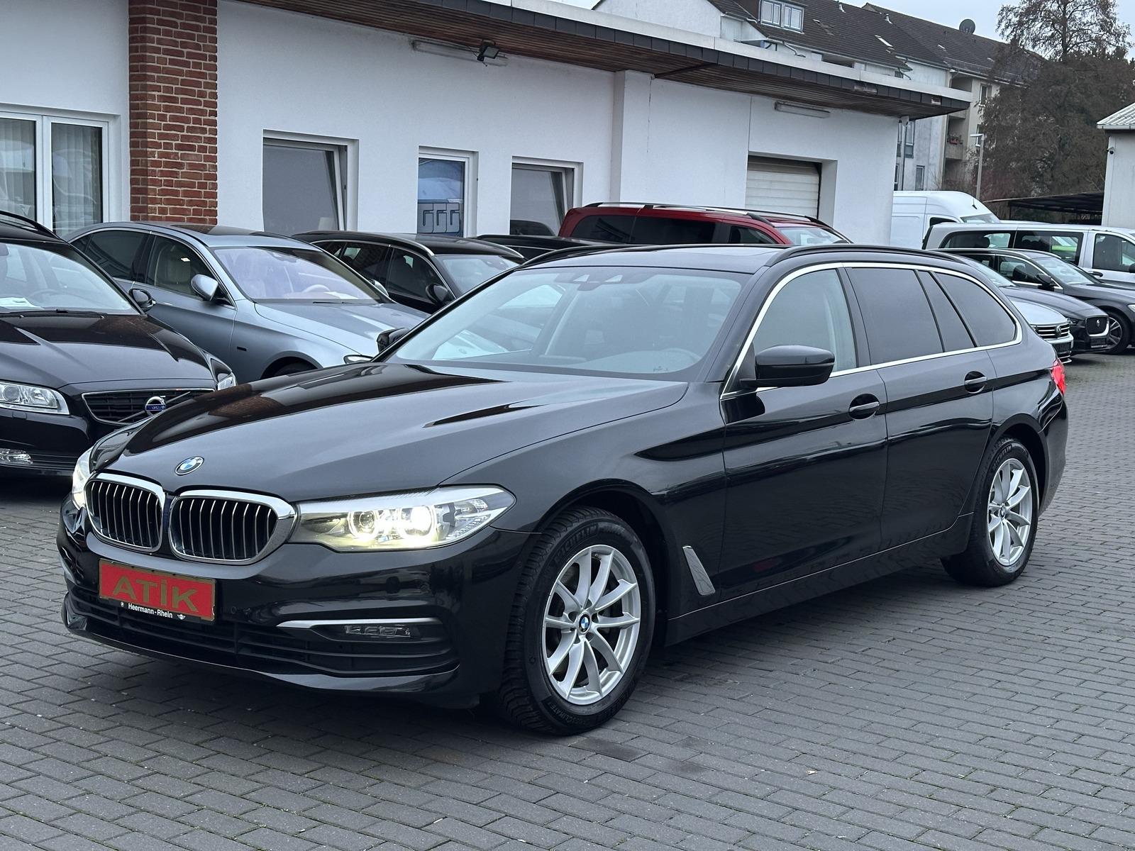 BMW 520 d xDrive Touring Business Pano Tempom. R.Cam