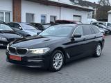 BMW 520 d xDrive Touring Business Pano Tempom. R.Cam - BMW 520: 520d Business