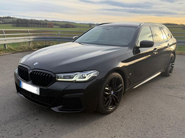 BMW 540d xDrive M Sport RFK H&K Sound Massage 360°