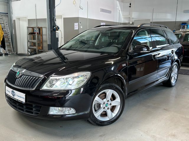 Skoda Octavia Combi Family Aut./Scheckheft/Neuer Motor