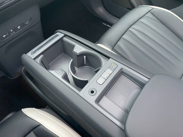Fahrzeugabbildung Kia EV9 4WD GT-line Launch Edition