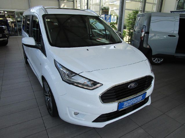 Grand Tourneo Connect Titanium