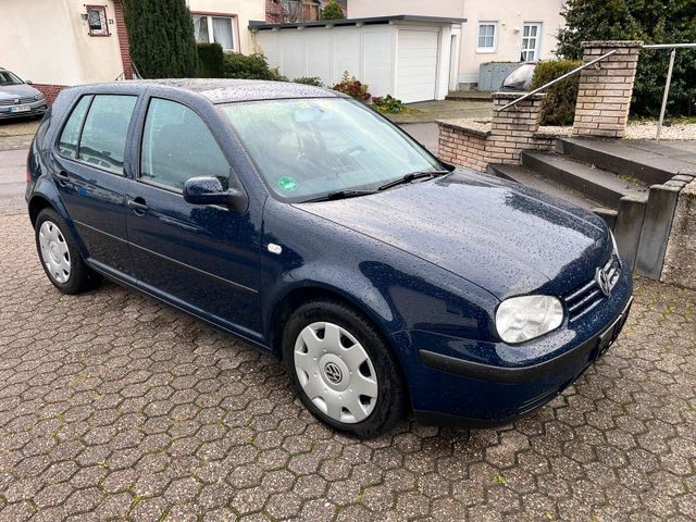 Volkswagen VW Golf 4 1.6 wenig Kilometer 1 Hand