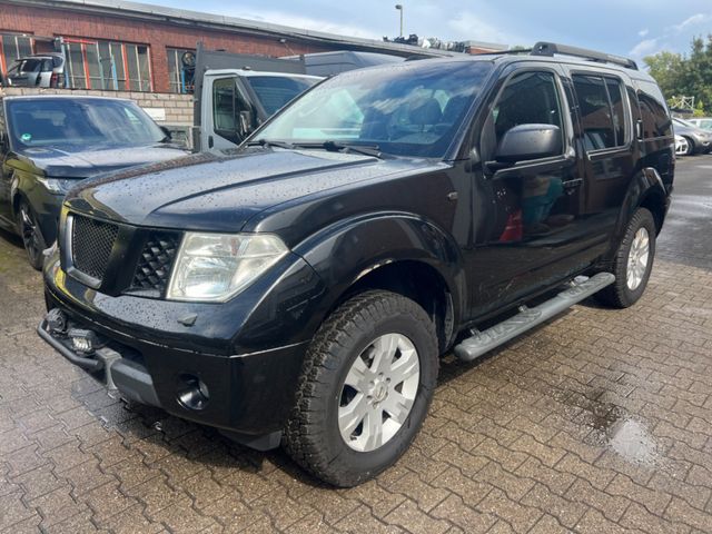 Nissan Pathfinder 2.5 dCi Elegance HU bis 05/2027