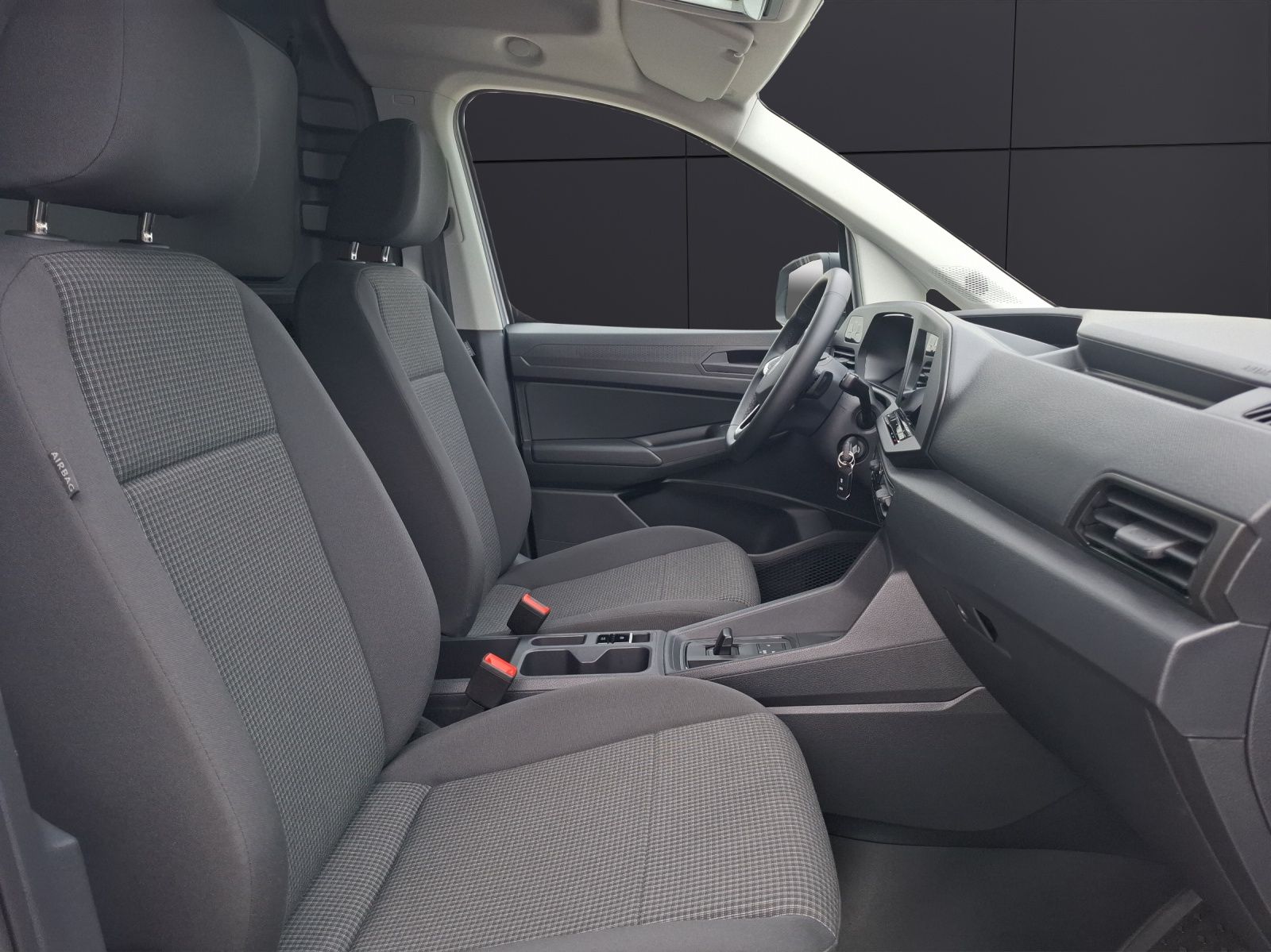 Fahrzeugabbildung Volkswagen Caddy Kasten Maxi TSI DSG STH Navi GRA PDC SH