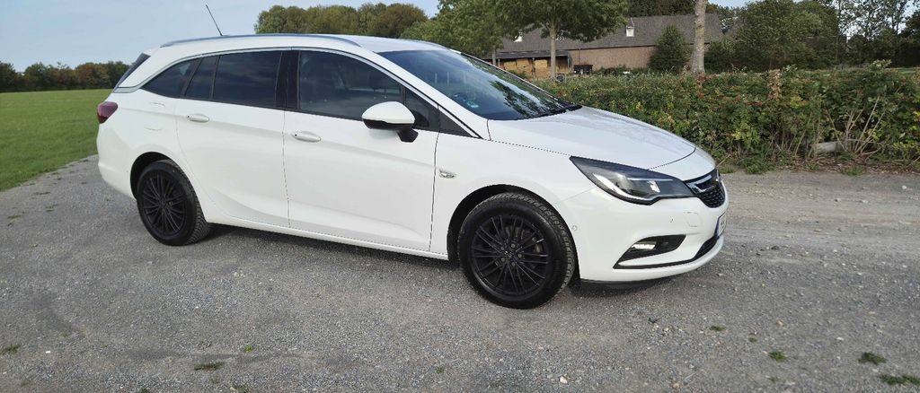 Image of Opel Astra