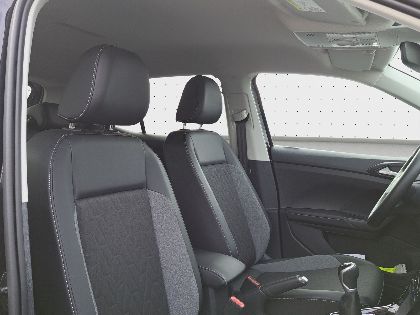 Volkswagen T-Cross - Bild 6