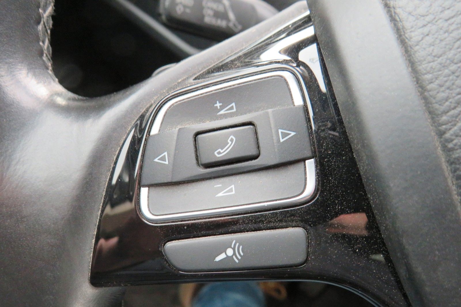 Fahrzeugabbildung Volkswagen Touareg Terrain Tech VOLL/ALLES AUSSER R-LINE !!