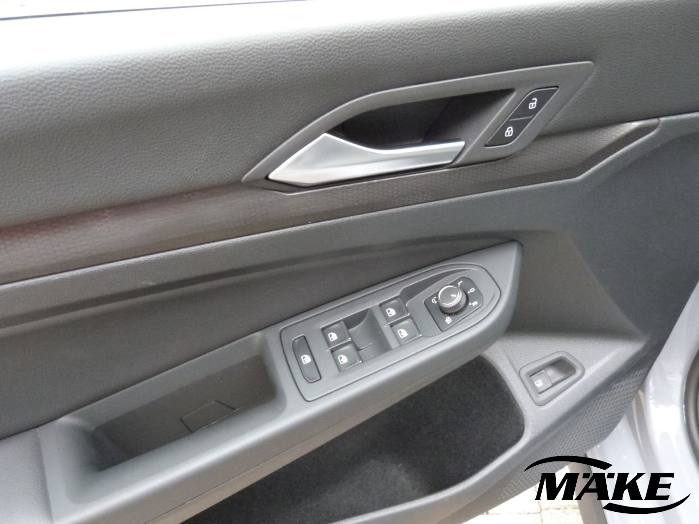 Golf 1.4 eHybrid DSG GTE, Matrix-LED, Navi, DDC,