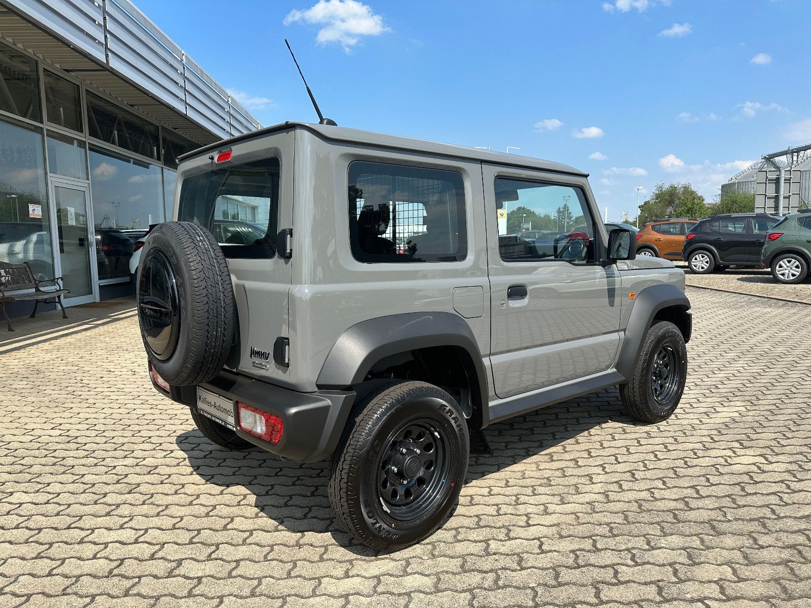 Fahrzeugabbildung Suzuki Jimny 1.5 4WD Allgrip KLIMA+SHZ+TEMPOM.+AHK