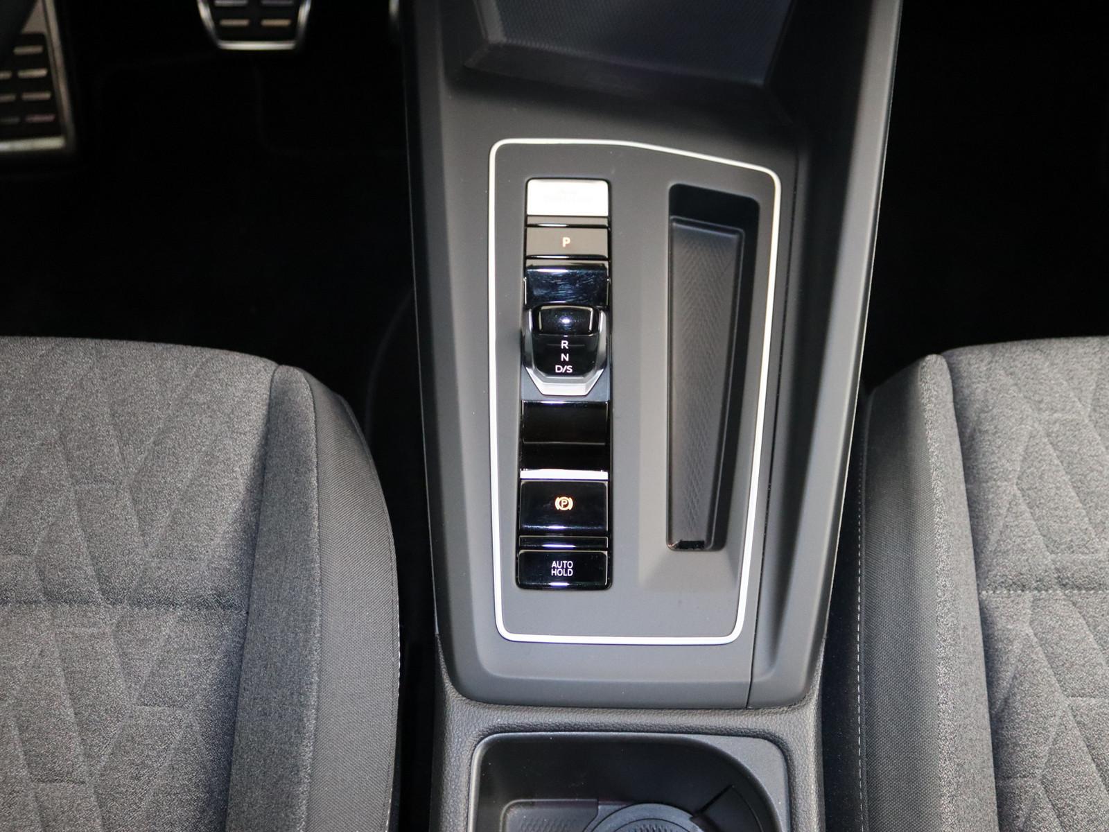 Volkswagen Golf VIII 1.0 eTSI Move LED SHZ PDC KLIMA, миниатюра 13