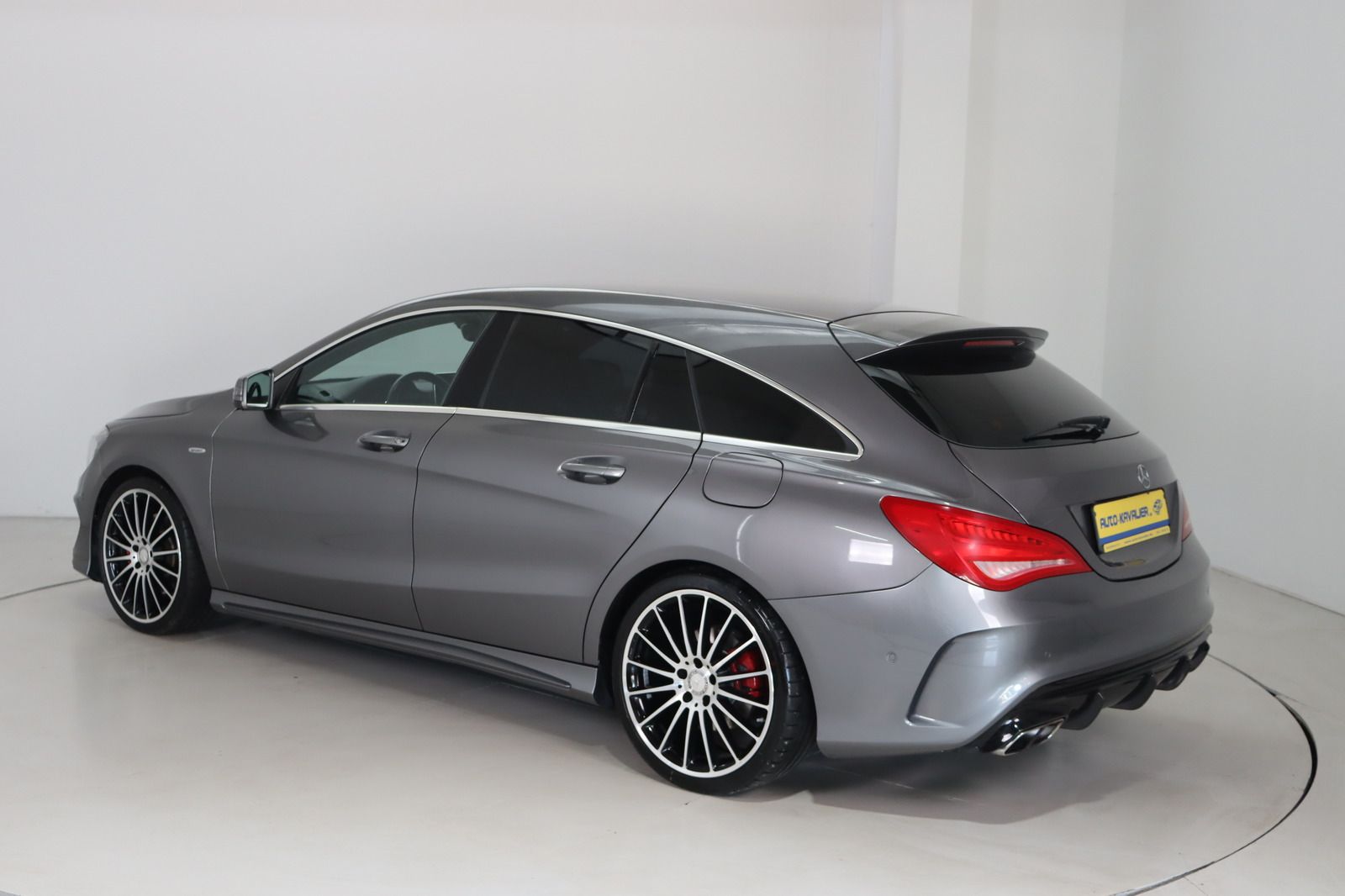 Fahrzeugabbildung Mercedes-Benz CLA 250 Shooting Brake Sport 4Matic