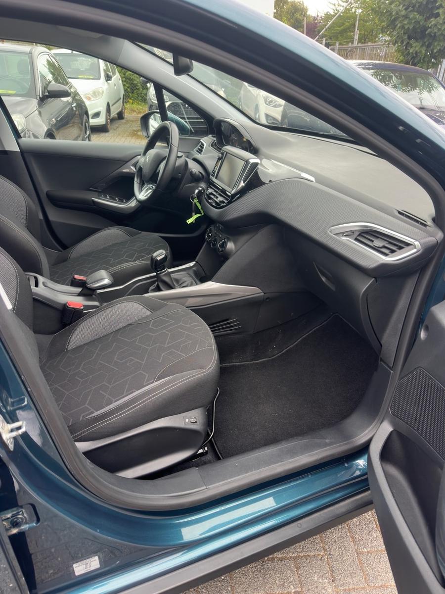 Peugeot 2008 Active