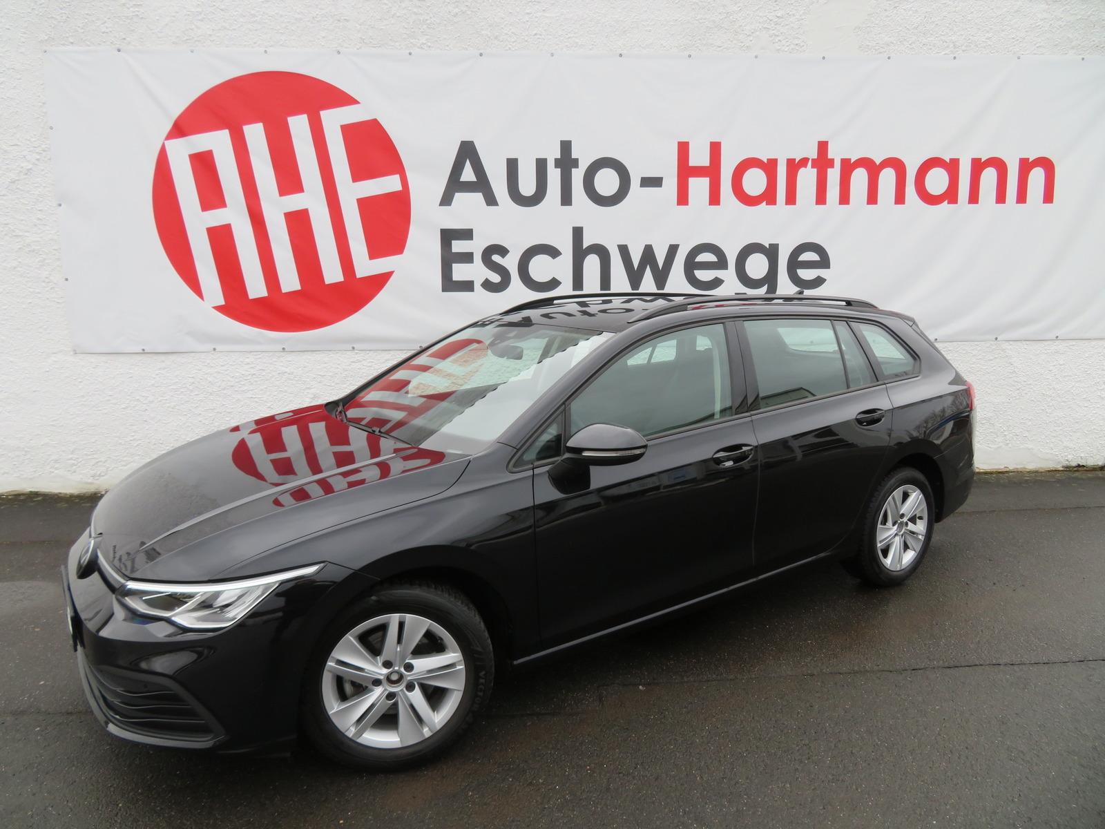 Volkswagen Golf VIII Variant 1.5eTSI Life DSG LED Navi Ahk