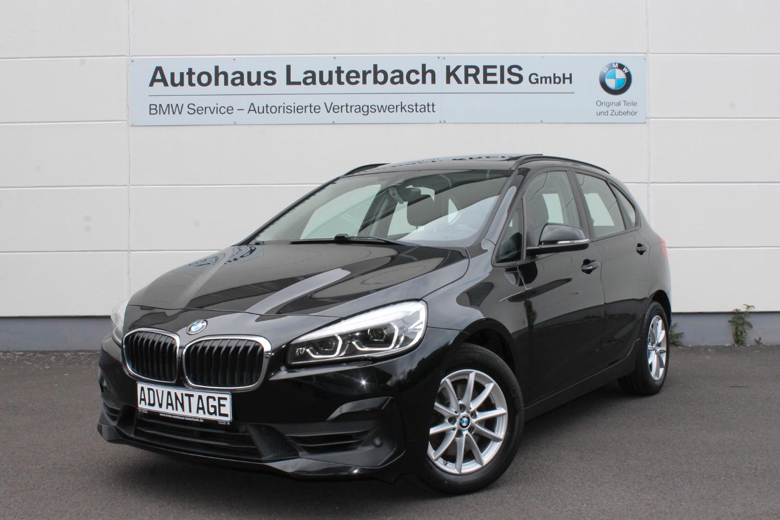 BMW 220i AT NAVI, LED, PDC, KAM, PANO, HIFI