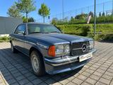 Mercedes-Benz 280CE Elektrische Schiebed./Scheinwerfrr./H-Zul. - Mercedes-Benz 280 aus 1979: 280ce