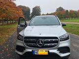 Mercedes-Benz GLS 400 d 4MATIC - - silberne Mercedes-Benz GLS-Klasse