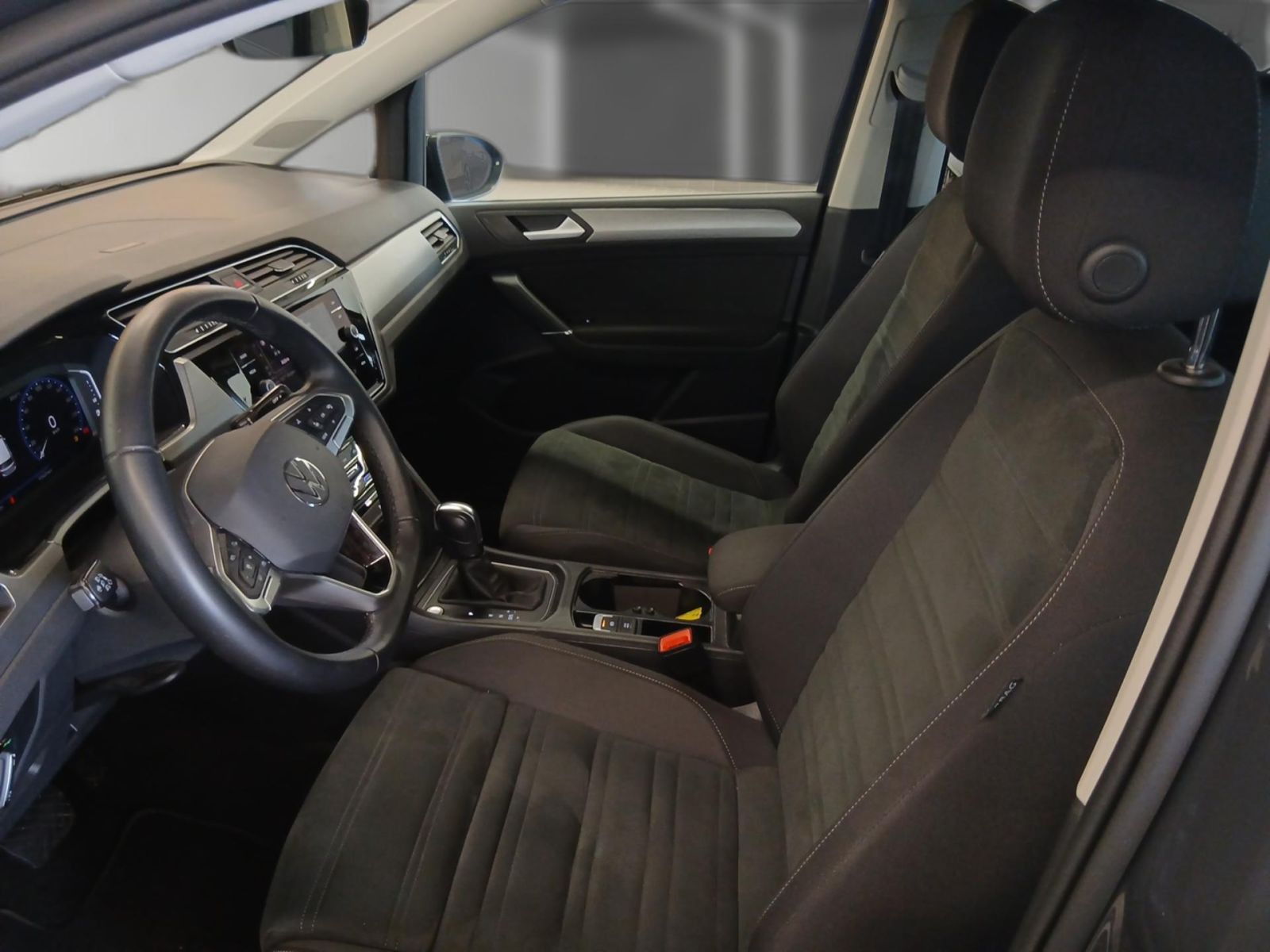 Volkswagen Touran - Bild 10